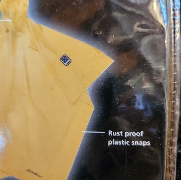 🌧️ Eddie Bauer Youth Waterproof Poncho - Picture 6 of 12